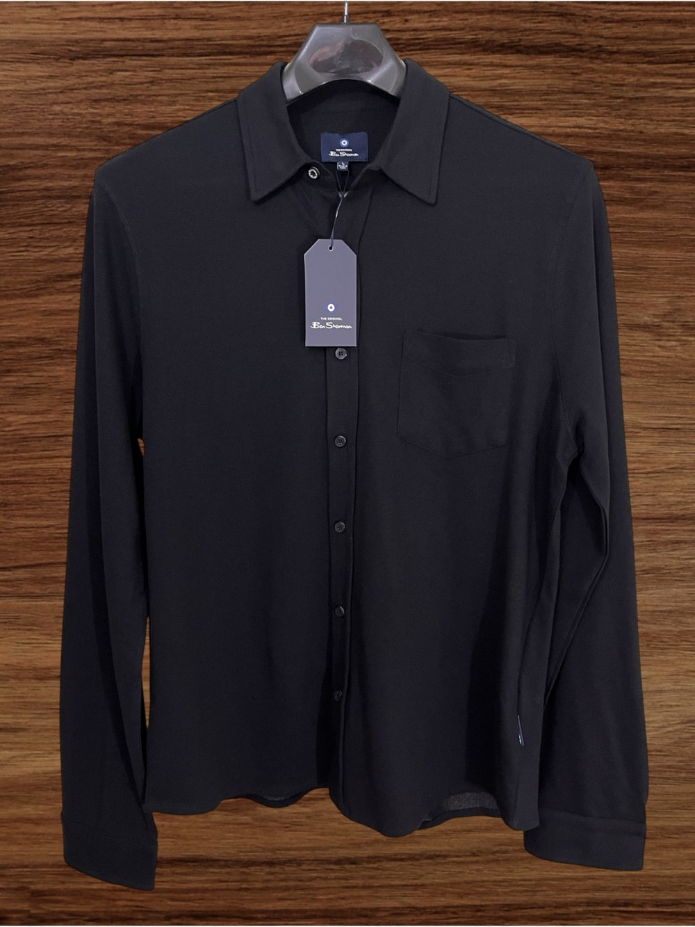 Ben Sherman Men’s Solid Black Casual Button Down. Large